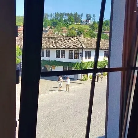 게스트하우스 часовника 3*